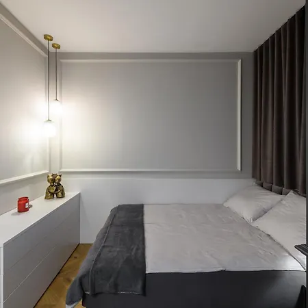 Luxury Apartment Con Free Park Triest Exterior foto